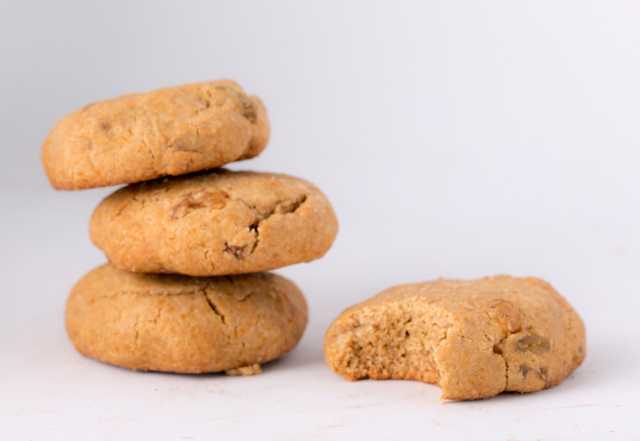 Peanut Butter & Raisans Cookies