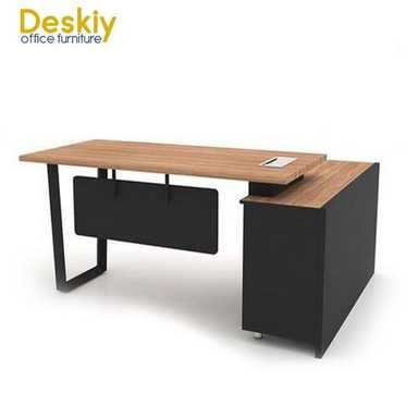 Office desk - مكتب