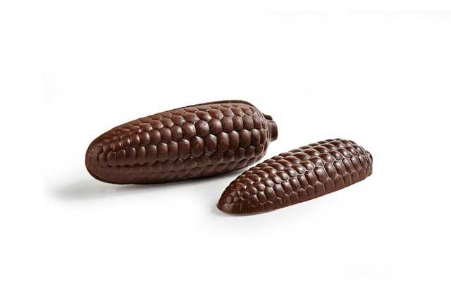 Hazelnut Chocolate شوكولاتة بالبندق