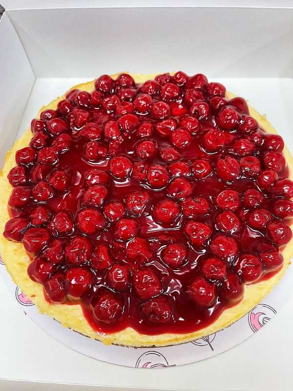 Cherry Cheesecake (Large)